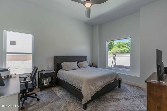 10151 E COCHISE Drive, Scottsdale, AZ 85258