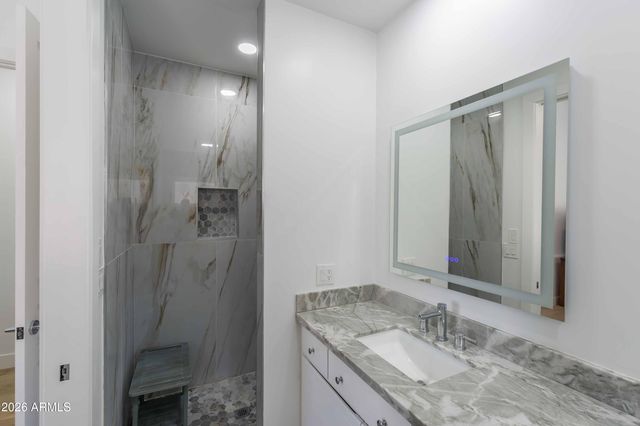 10151 E COCHISE Drive, Scottsdale, AZ 85258