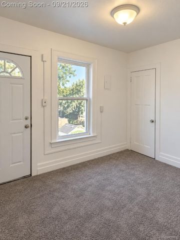120 E Pleasant Street, River Rouge, MI 48218