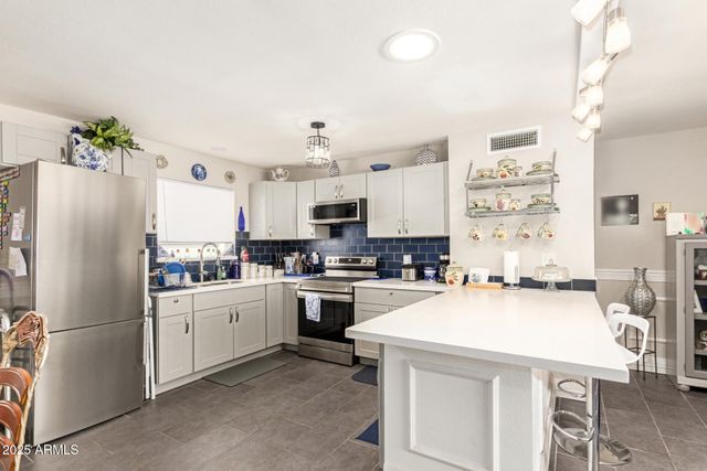 5252 E des moines Street, Mesa, AZ 85205