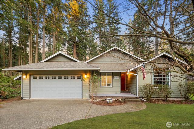 10405 Olympic Place, Anderson Island, WA 98303