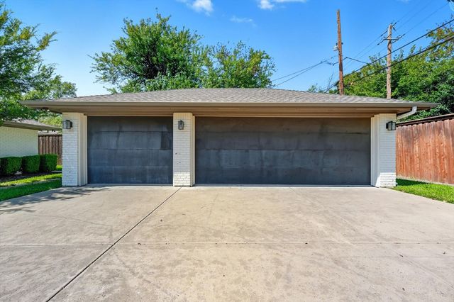 5857 Charlestown Drive, Dallas, TX 75230