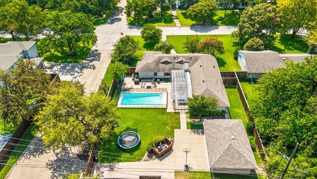 5857 Charlestown Drive, Dallas, TX 75230