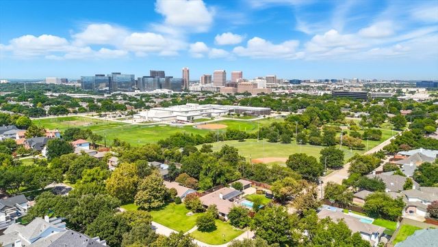 5857 Charlestown Drive, Dallas, TX 75230