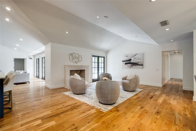 5857 Charlestown Drive, Dallas, TX 75230