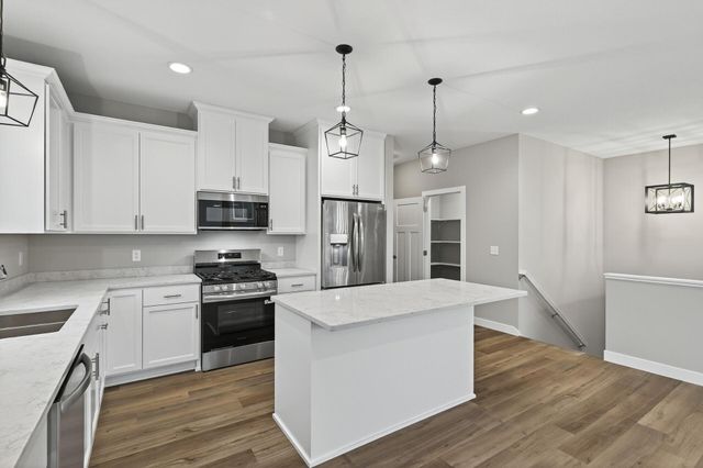 2707 Buffalo Ridge Drive, Buffalo, MN 55313