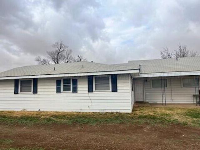 823 S KENTUCKY Street, Amarillo, TX 79106