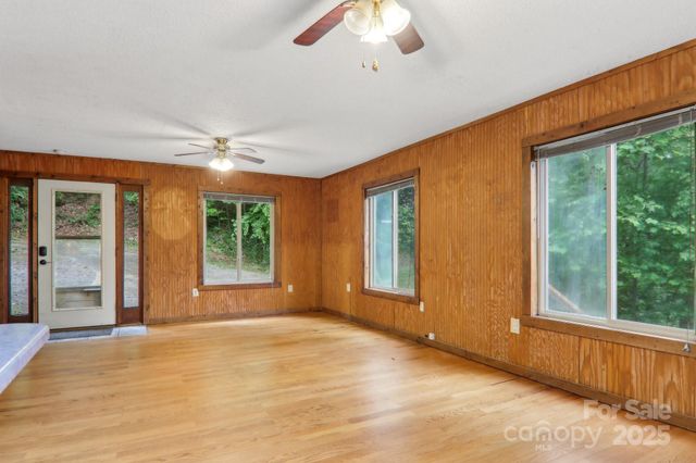 685 Freeman Creek Road, Zirconia, NC 28790