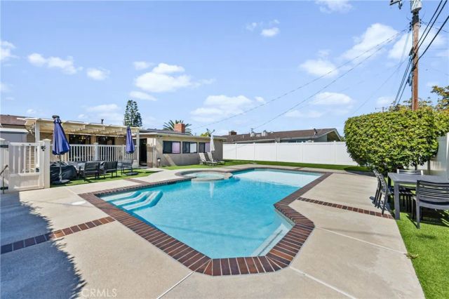 9912 W Harle Avenue, Anaheim, CA 92804