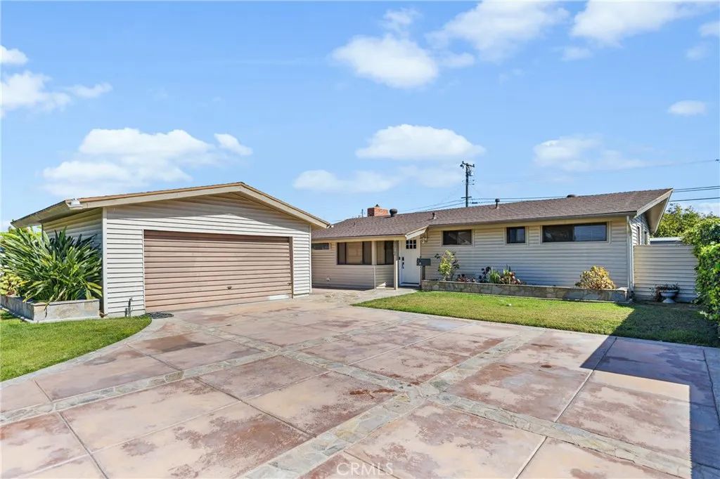 9912 W Harle Avenue, Anaheim, CA 92804