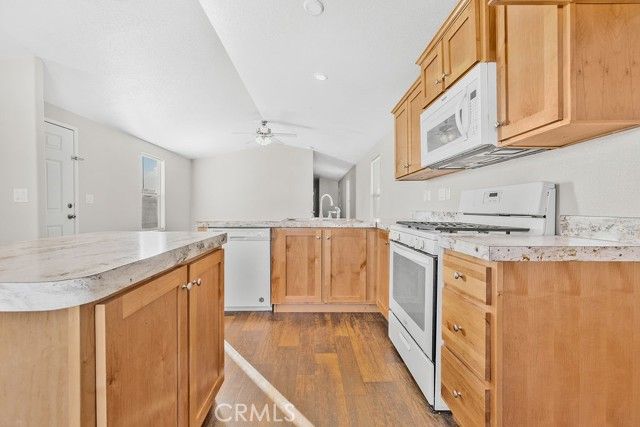 20683 Waalew Rd 048, Apple Valley, CA 92307