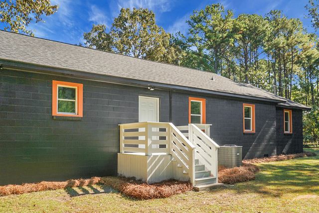 8527 Benjamin Simmons Road, Hollywood, SC 29449