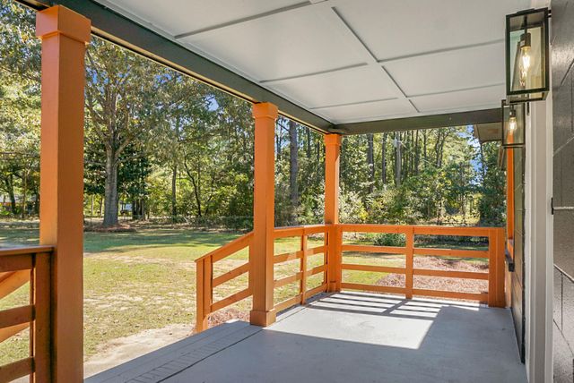 8527 Benjamin Simmons Road, Hollywood, SC 29449