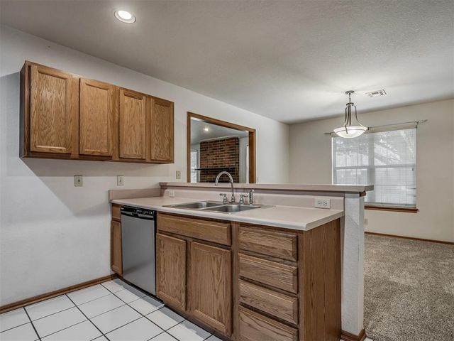 304 Eccell Court, Norman, OK 73072