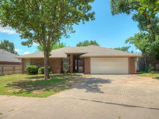 304 Eccell Court, Norman, OK 73072