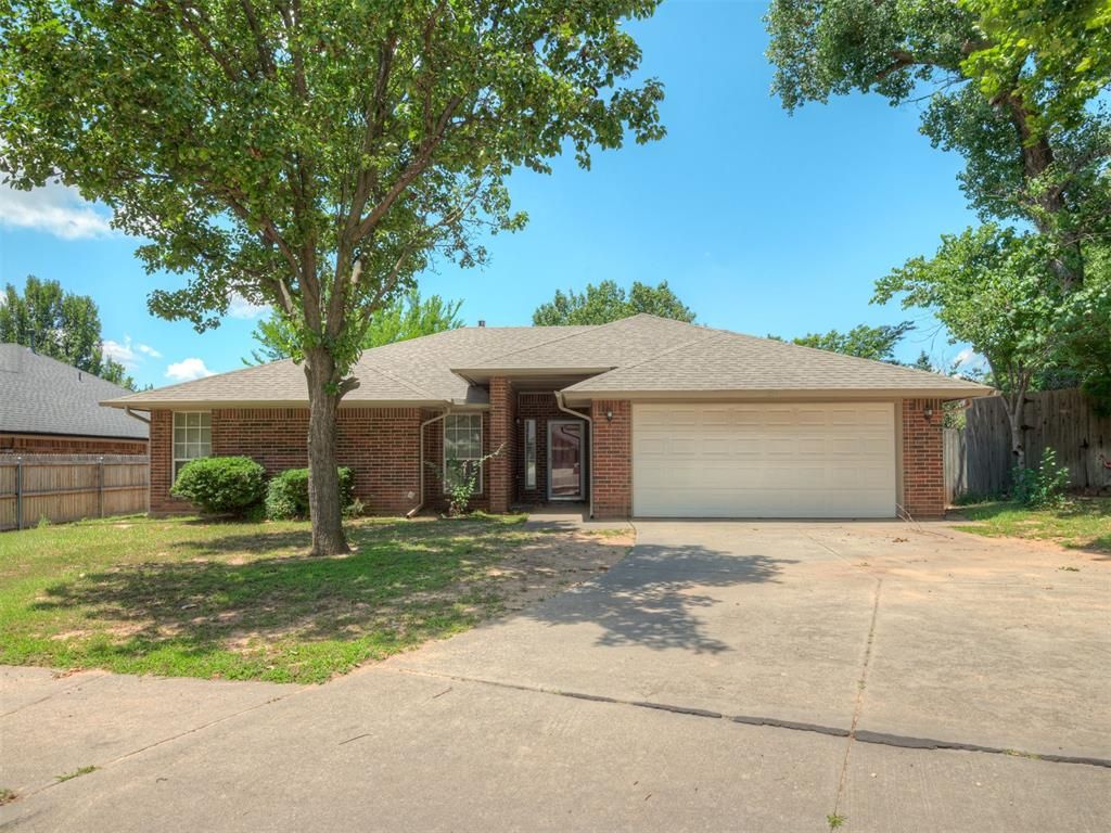 304 Eccell Court, Norman, OK 73072