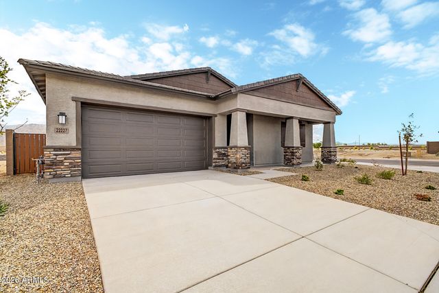 22227 W BLACKHAWK Drive, Surprise, AZ 85387