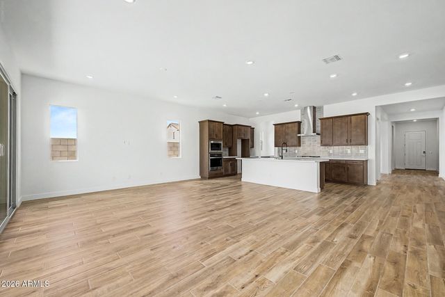 22227 W BLACKHAWK Drive, Surprise, AZ 85387