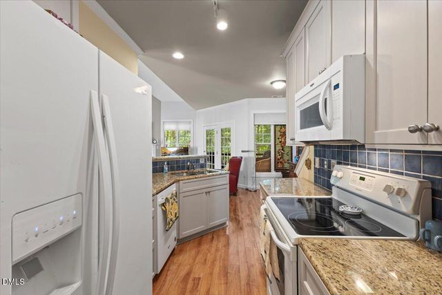 153 Summit Oaks Lane, Holly Springs, NC 27540