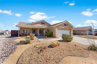2440 Westpark Drive, Rosamond, CA 93560