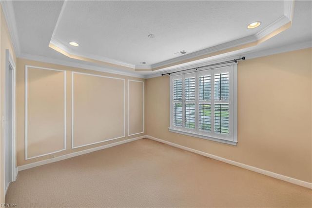 5536 Frog Pond LN, Virginia Beach, VA 23455