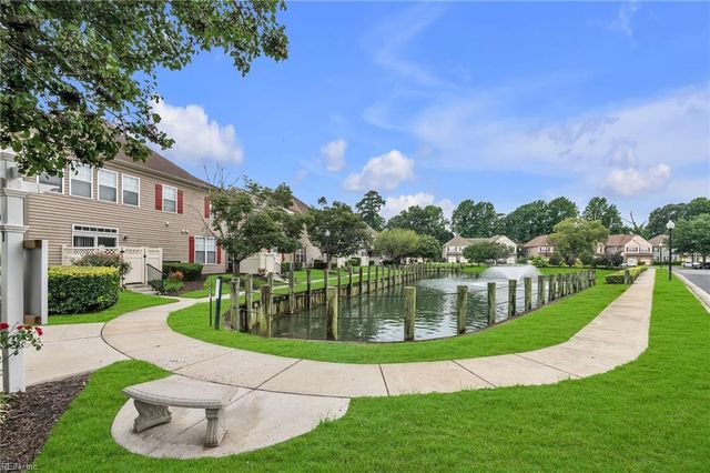 5536 Frog Pond LN, Virginia Beach, VA 23455