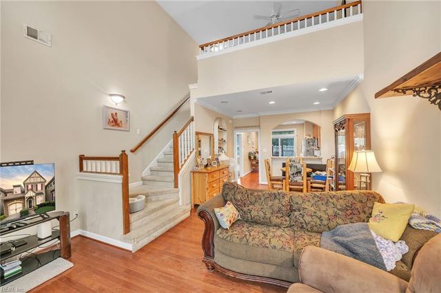 5536 Frog Pond LN, Virginia Beach, VA 23455