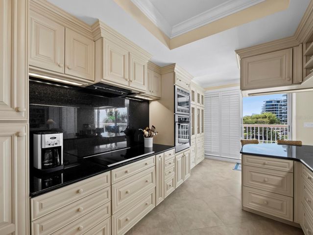 455 LONGBOAT CLUB ROAD 402, Longboat Key, FL 34228