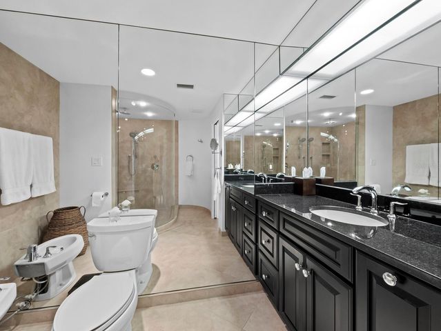 455 LONGBOAT CLUB ROAD 402, Longboat Key, FL 34228