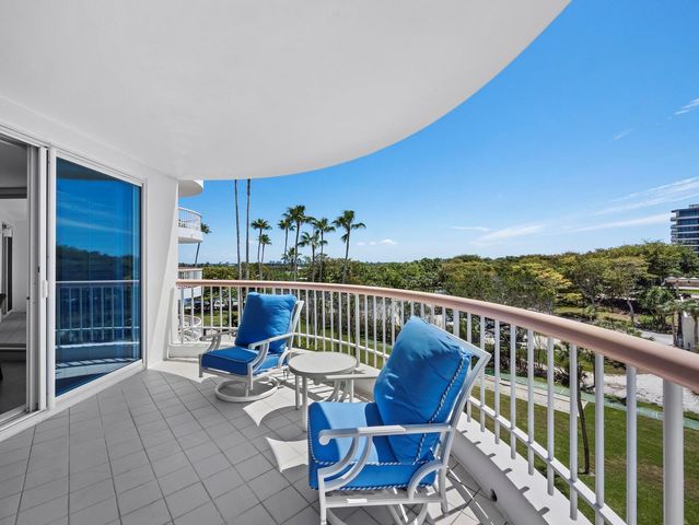 455 LONGBOAT CLUB ROAD 402, Longboat Key, FL 34228