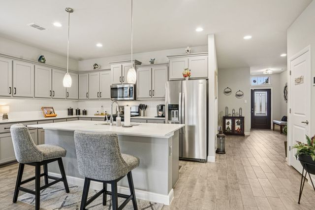 2201 Gill Star Drive, Haslet, TX 76052