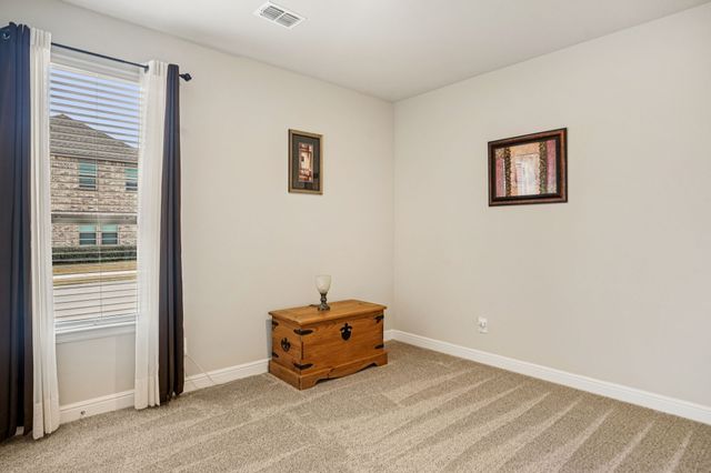 2201 Gill Star Drive, Haslet, TX 76052