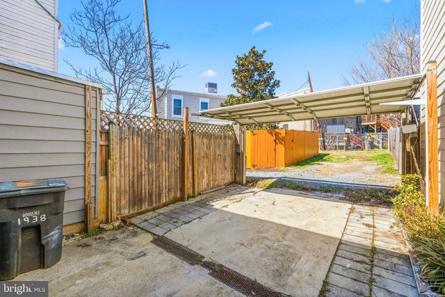 1938 CAPITOL AVE NE, Washington, DC 20002