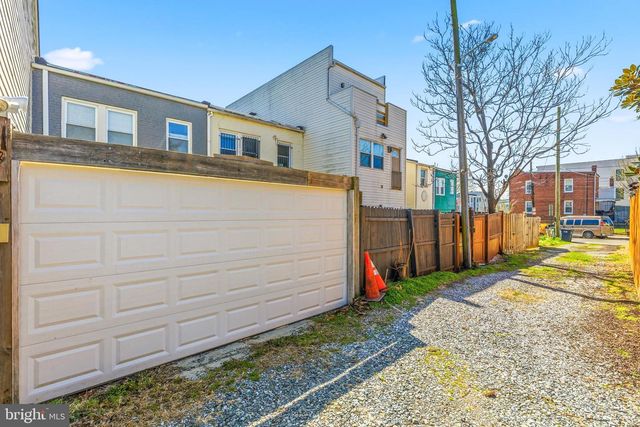 1938 CAPITOL AVE NE, Washington, DC 20002