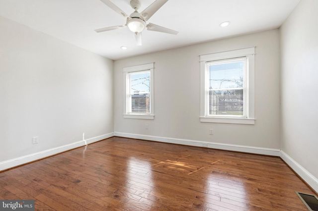 1938 CAPITOL AVE NE, Washington, DC 20002