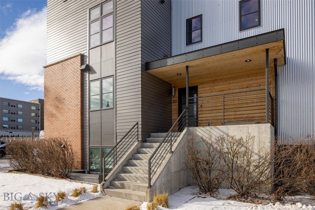 201 & 201 1/2 N Black Avenue, Bozeman, MT 59715