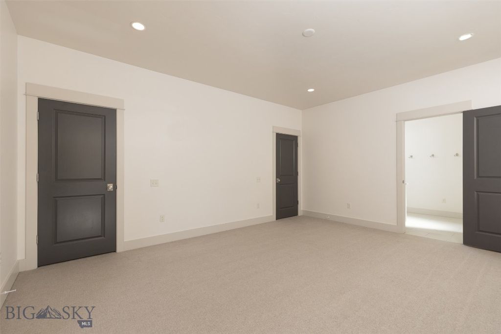 201 & 201 1/2 N Black Avenue, Bozeman, MT 59715 photo 20