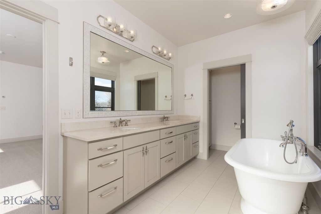 201 & 201 1/2 N Black Avenue, Bozeman, MT 59715 photo 22