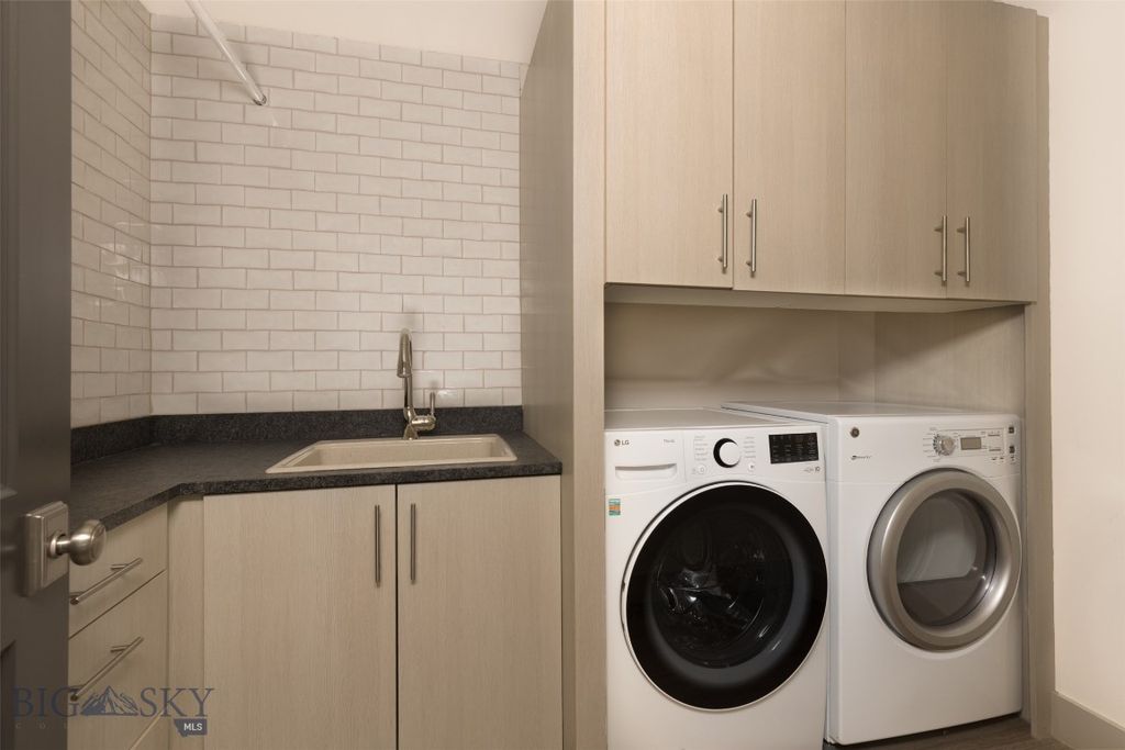 201 & 201 1/2 N Black Avenue, Bozeman, MT 59715 photo 29