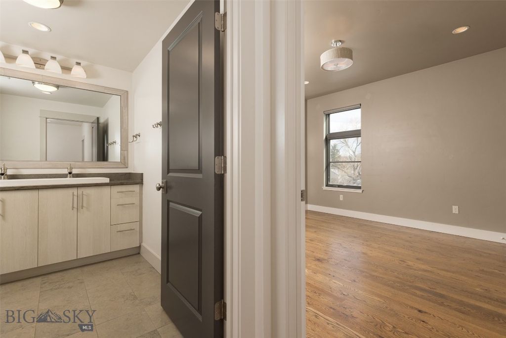 201 & 201 1/2 N Black Avenue, Bozeman, MT 59715 photo 32