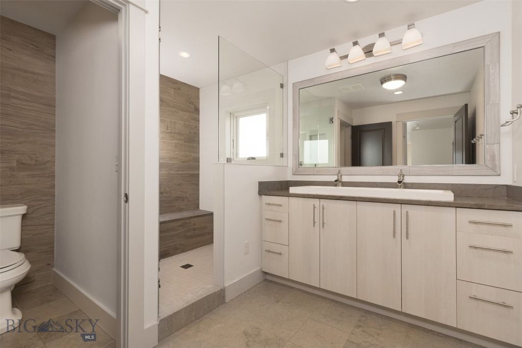 201 & 201 1/2 N Black Avenue, Bozeman, MT 59715 photo 34