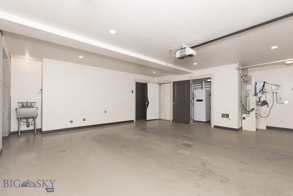 201 & 201 1/2 N Black Avenue, Bozeman, MT 59715 photo 53