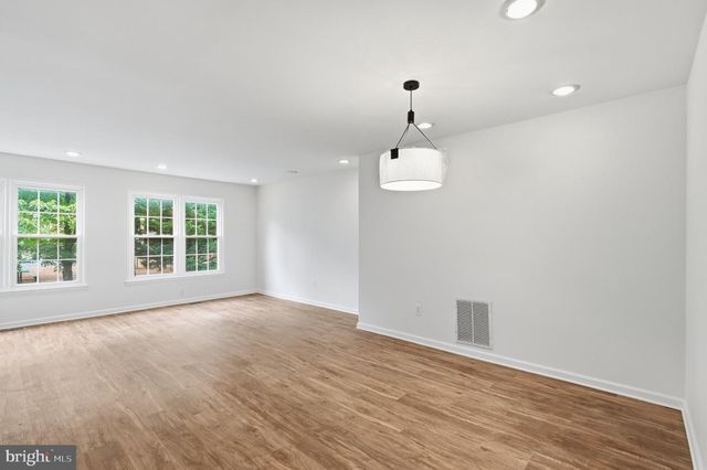 14734 YEARLING TER, Rockville, MD 20850