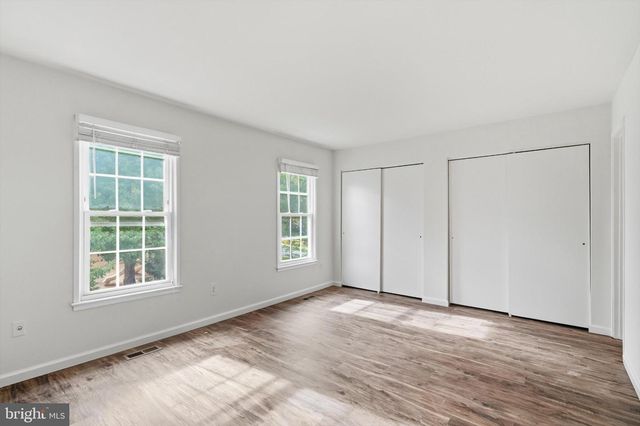 14734 YEARLING TER, Rockville, MD 20850