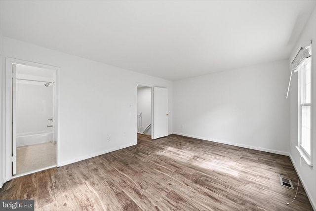14734 YEARLING TER, Rockville, MD 20850