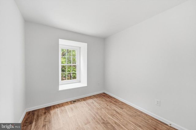 14734 YEARLING TER, Rockville, MD 20850