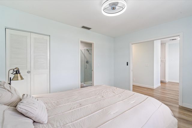 1101 Cactus Terrace 203, Delray Beach, FL 33445