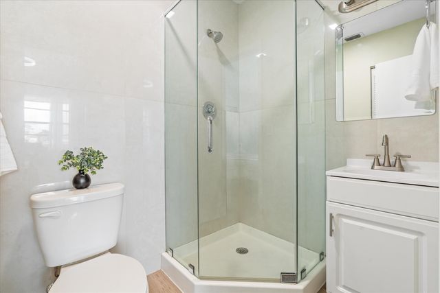 1101 Cactus Terrace 203, Delray Beach, FL 33445