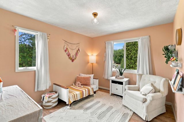 2262 Linwood Avenue E, Maplewood, MN 55119