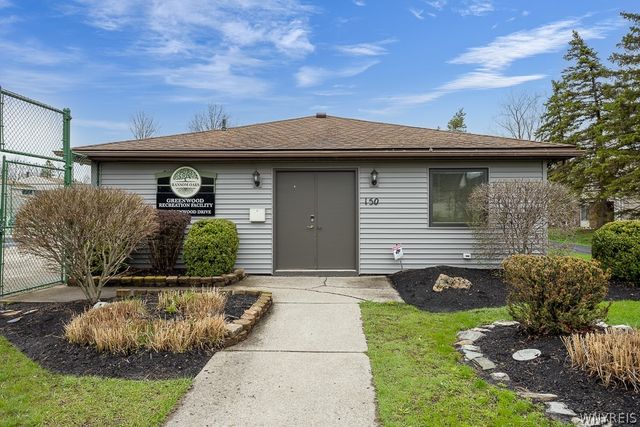45 Bee Hunter Court D, Amherst, NY 14051